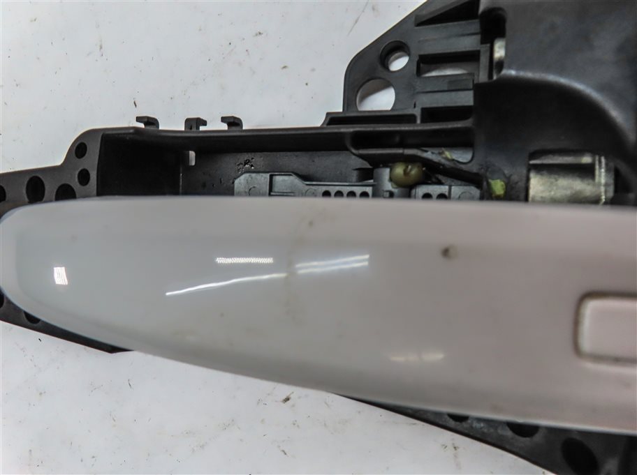 Thumbnail 8: 09-17 AUDI A4 S4 Q5 ALLROAD REAR RIGHT KEYLESS EXTERIOR DOOR HANDLE (White)