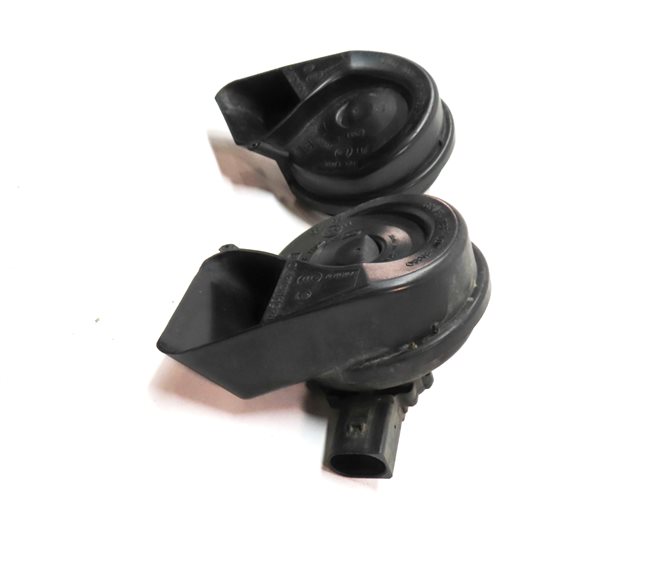 Thumbnail 4: 2007-2015 AUDI Q7 R8 (4L 4S) HIGH & LOW TONE NOTE SIGNAL SAFETY HORN SET-2