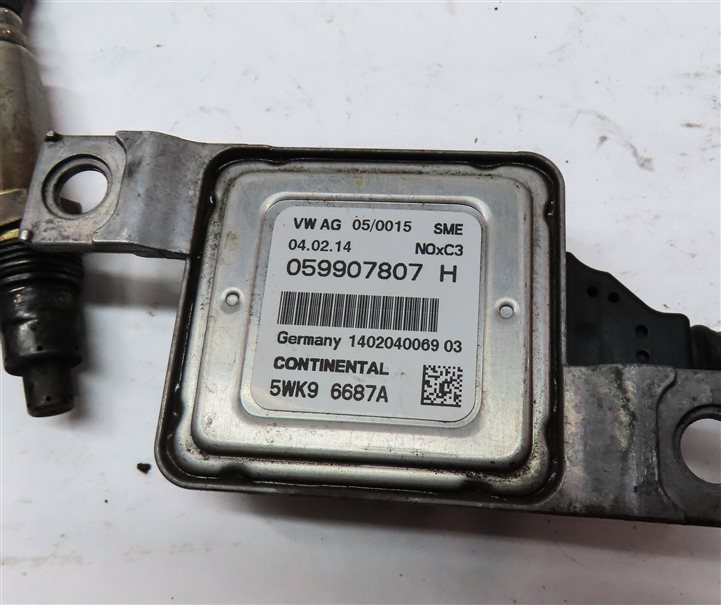 Thumbnail 7: 2014 AUDI Q7 (4L) 3.0L DIESEL (CNRB) ENGINE NITROUS OXIDE NOX SENSOR