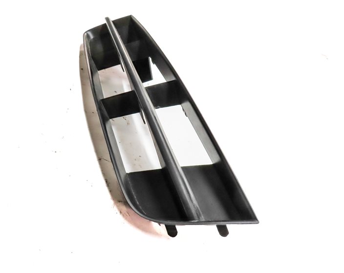 Thumbnail 3: 2014 AUDI Q7 (4L) FRONT LEFT DRIVER LOWER BUMPER TRIM AIR VENT GRILLE END