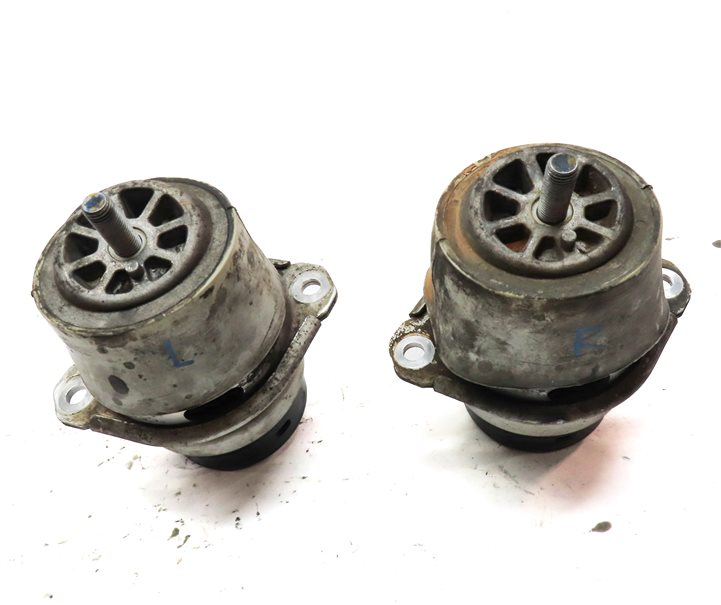 Thumbnail 2: 2014 AUDI Q7 (4L) 3.0L DIESEL (CNRB) LEFT & RIGHT ENGINE MOTOR MOUNT SET/2