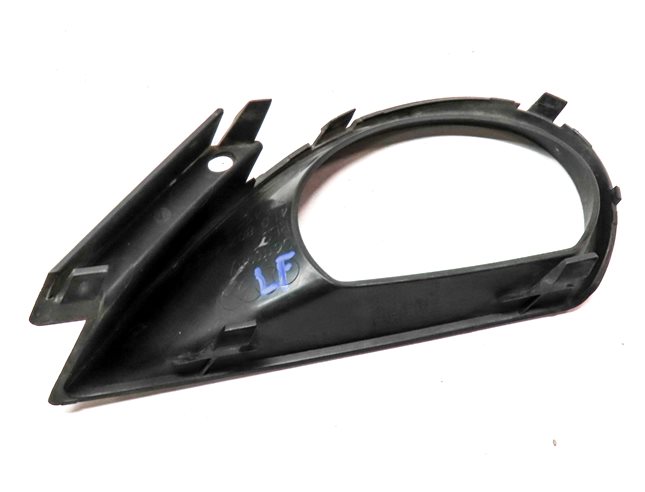 Thumbnail 5: 2014 AUDI Q7 (4L) FRONT LEFT DRIVER LOWER BUMPER FOG LIGHT LAMP TRIM