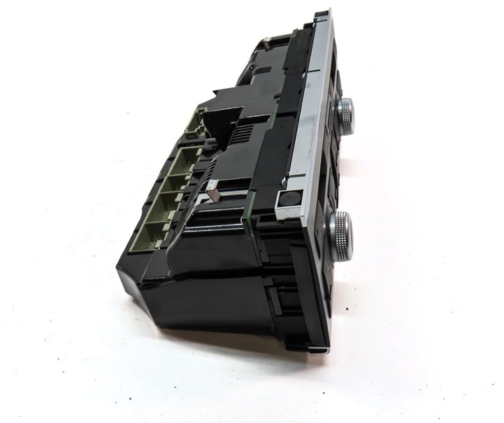 Thumbnail 4: 2013-2015 AUDI Q7 (4L) HEATER AC TEMPERATURE CLIMATE CONTROL PANEL (HEATED SEAT)