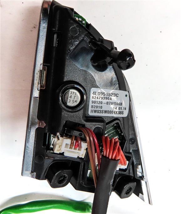 Thumbnail 8: 14 AUDI Q7 (4L) DRIVER STEERING WHEEL PHONE NAVIGATION OPTION BUTTON SWITCH SET
