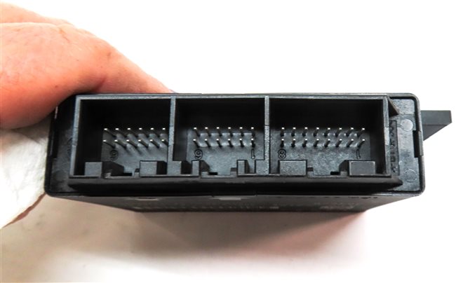Thumbnail 6: 2013-2015 AUDI Q7 (4L) DRIVER ASSIST PDC PARK DISTANCE SENSOR CONTROL MODULE