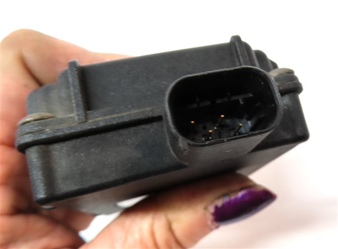 Thumbnail 6: 2014 AUDI Q7 (4L) GARAGE DOOR OPENER HOMELINK CONTROL MODULE