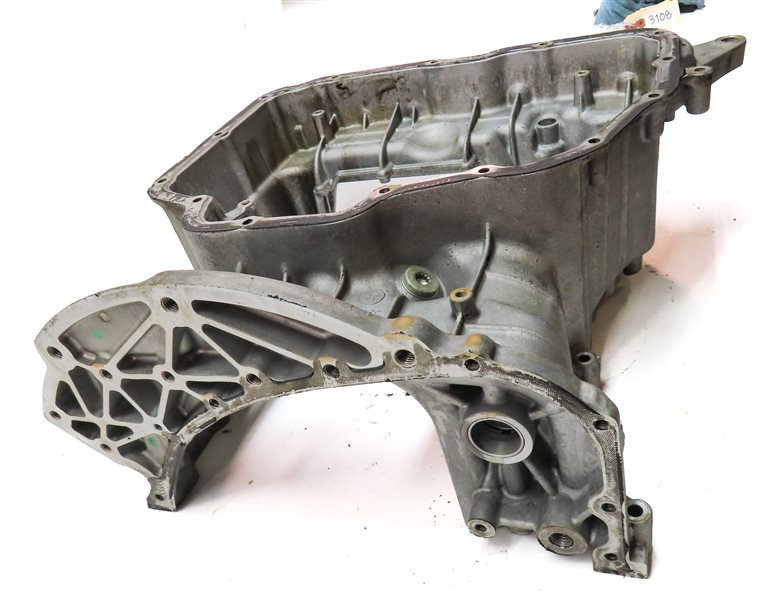 Thumbnail 4: 2014 AUDI Q7 (4L) 3.0L DIESEL (CNRB) UPPER ENGINE MOTOR OIL FLUID PAN