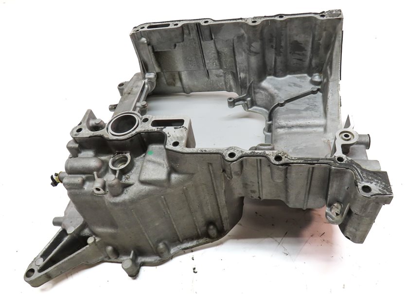 Thumbnail 6: 2014 AUDI Q7 (4L) 3.0L DIESEL (CNRB) UPPER ENGINE MOTOR OIL FLUID PAN
