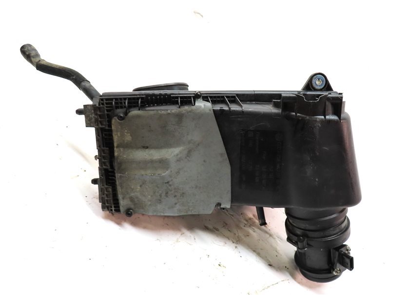 Thumbnail 8: 2009-2015 VW TOUAREG AUDI Q7 (4L) 3.0L TDI DIESEL ENGINE AIR FILTER CLEANER BOX
