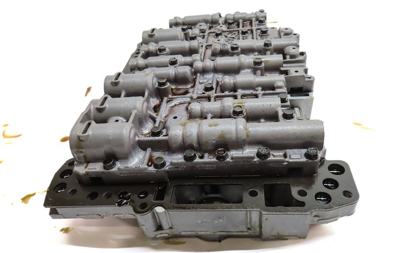 Thumbnail 7: 11-15 VW TOUAREG AUDI Q7 4L 3.0L TDI DIESEL AUTOMATIC TRANSMISSION VALVE BODY