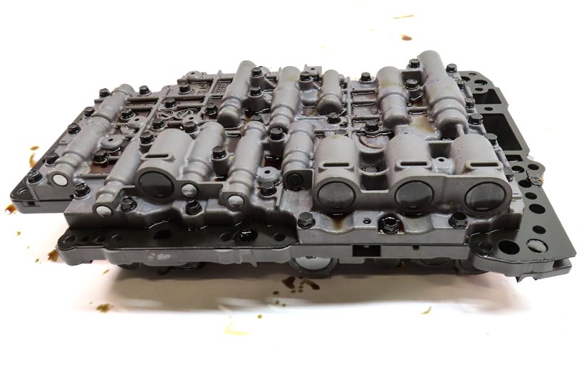 Thumbnail 8: 11-15 VW TOUAREG AUDI Q7 4L 3.0L TDI DIESEL AUTOMATIC TRANSMISSION VALVE BODY