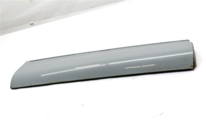 Thumbnail 3: 2010-2015 AUDI Q7 REAR RIGHT LOWER DOOR TRIM MOULDING (w/out SLINE) (White)