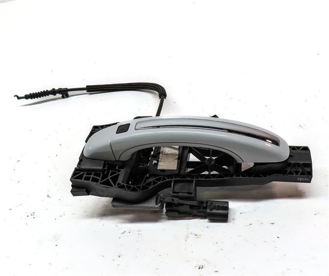 Thumbnail 2: 2007-2015 AUDI Q7 (4L) REAR LEFT KEYLESS ENTRY DOOR HANDLE (White)
