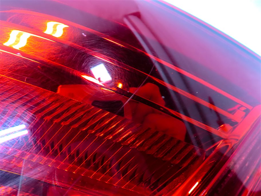 Thumbnail 10: 2010-2015 AUDI Q7 (4L) REAR LEFT DRIVER TAILLIGHT BRAKE LIGHT LAMP (LED)