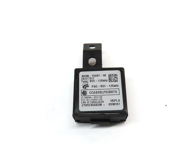 Thumbnail 11: 2010-2012 RANGE ROVER (L322) 5.0L SUPERCHARGED ENGINE IMMOBILIZER MODULE KEY SET