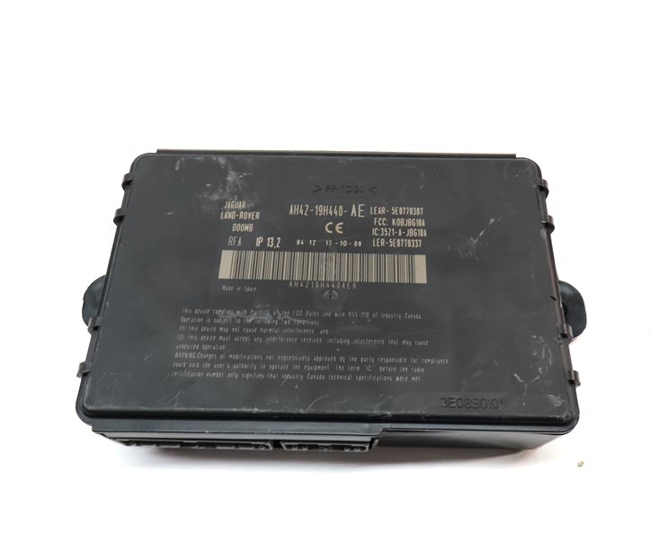 Thumbnail 8: 2010-2012 RANGE ROVER (L322) 5.0L SUPERCHARGED ENGINE IMMOBILIZER MODULE KEY SET