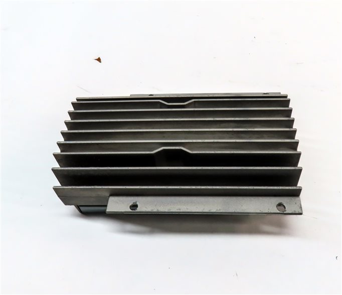 Thumbnail 4: 2010 RANGE ROVER (L322) SUBWOOFER SUB WOOFER AUDIO STEREO AMPLIFIER AMP