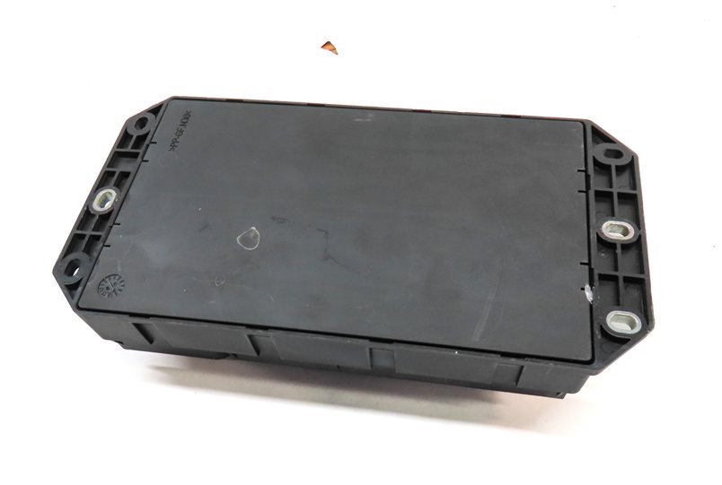 Thumbnail 6: 2010-2012 RANGE ROVER (L322) 5.0L AJ133 V8 ENGINE POWER JUNCTION RELAY FUSE BOX