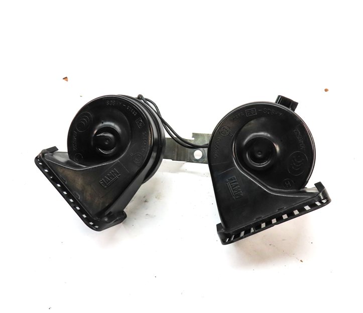 Thumbnail 2: 2010-2012 RANGE ROVER (L322) HIGH & LOW TONE SAFETY HORN SET-2