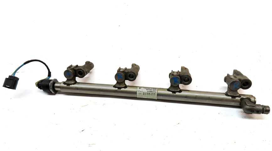 Thumbnail 10: 2010 RANGE ROVER (L322) 5.0L NON-SUPER ENGINE LEFT & RIGHT FUEL RAIL SET 2