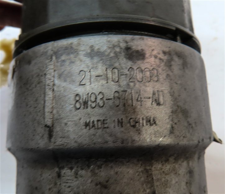 Thumbnail 7: 2010 RANGE ROVER (L322) 5.0L NON-SUPER ENGINE OIL FILTER HOUSING w/ CAP