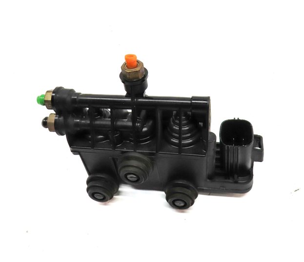Thumbnail 2: 2010 RANGE ROVER (L322) AIR SUSPENSION TRANSFER VALVE