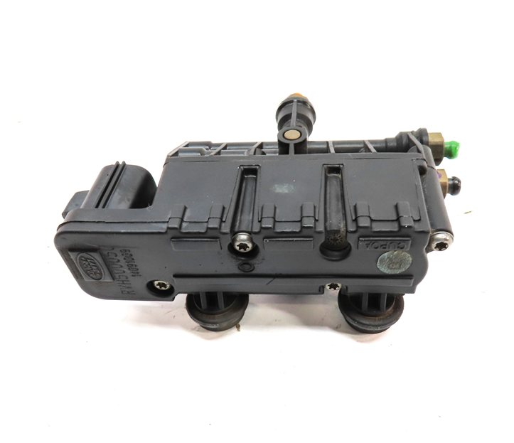Thumbnail 6: 2010 RANGE ROVER (L322) AIR SUSPENSION TRANSFER VALVE