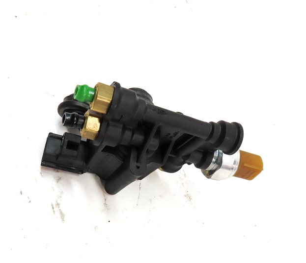 Thumbnail 5: 2010 RANGE ROVER (L322) AIR COMPRESSOR SYSTEM SUSPENSION TRANSFER RELIEF VALVE