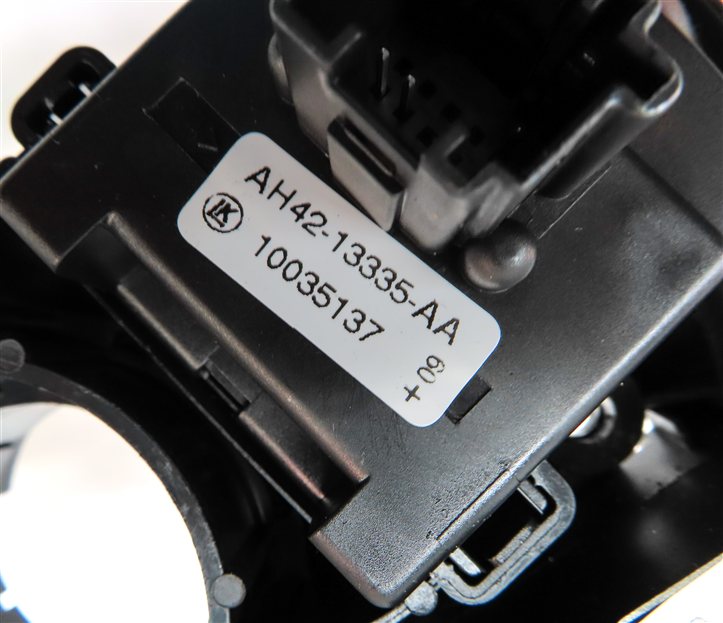 Thumbnail 9: 2010 RANGE ROVER L322 COMBINATION SWITCH (TURN SIGNAL, CRUISE w/o ADAPT, WIPER)