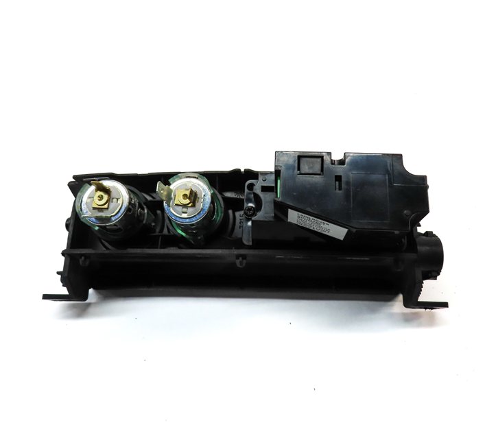 Thumbnail 7: 2010 RANGE ROVER (L322) AUXILIARY AUX IN JACK w/ 12V POWER SOCKET