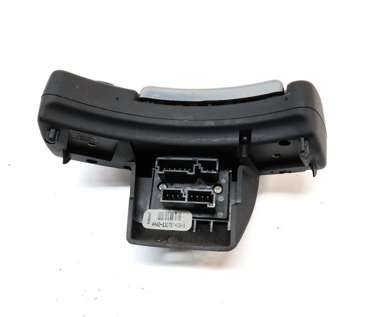 Thumbnail 7: 2010 RANGE ROVER (L322) RIGHT STEERING WHEEL MULTIFUNCTIONAL SWITCH BUTTON