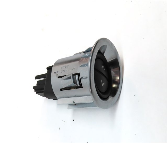 Thumbnail 3: 2010 RANGE ROVER (L322) GLOVE BOX OPEN PUSH BUTTON SWITCH