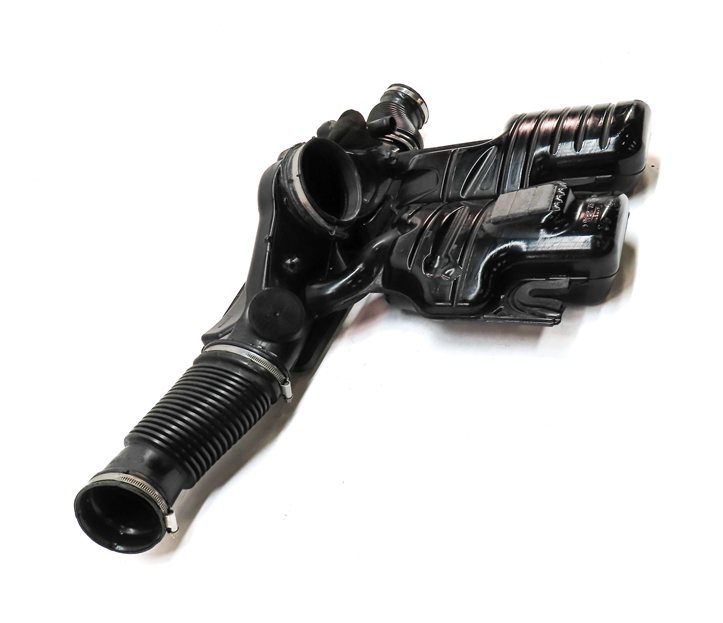 Thumbnail 3: 2010 RANGE ROVER (L322) 5.0L NON-SUPER ENGINE AIR INTAKE RESONATOR ASSEMBLY