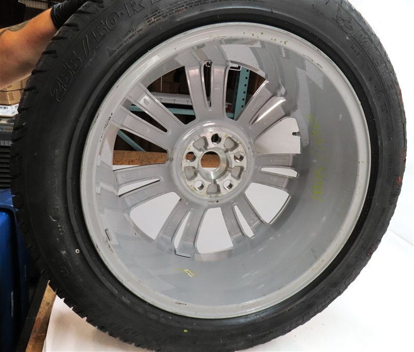 Thumbnail 5: 10-12 RANGE ROVER (L322) 20x8.5  7 TWIN 14-SPOKE WHEEL RIM w/ MICHELIN TIRE