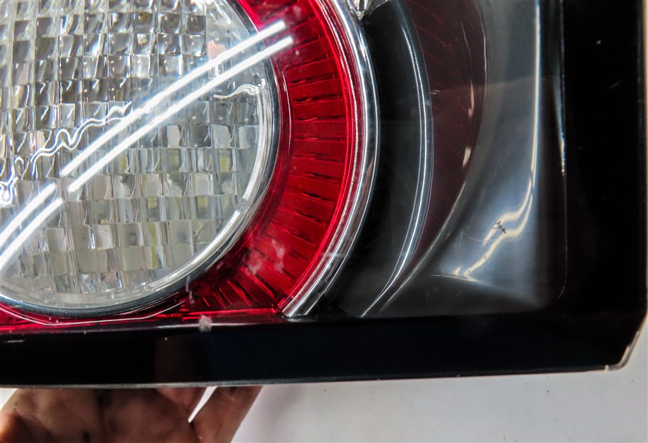 Thumbnail 9: 10-11 RANGE ROVER L322 RIGHT PASSENGER TAILLIGHT BRAKE LIGHT LAMP (GRAY HOUSING)