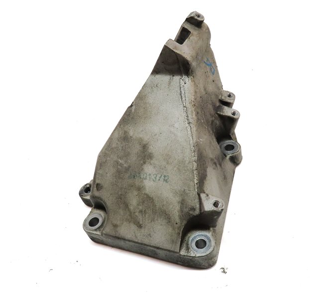 Thumbnail 2: 2014 MERCEDES GL450 (X166) 4.6L ENGINE RIGHT PASSENGER MOTOR MOUNT BRACKET