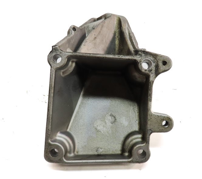 Thumbnail 5: 2014 MERCEDES GL450 (X166) 4.6L ENGINE RIGHT PASSENGER MOTOR MOUNT BRACKET