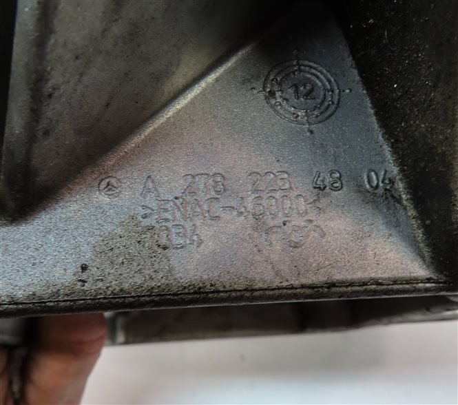 Thumbnail 6: 2014 MERCEDES GL450 (X166) 4.6L ENGINE RIGHT PASSENGER MOTOR MOUNT BRACKET