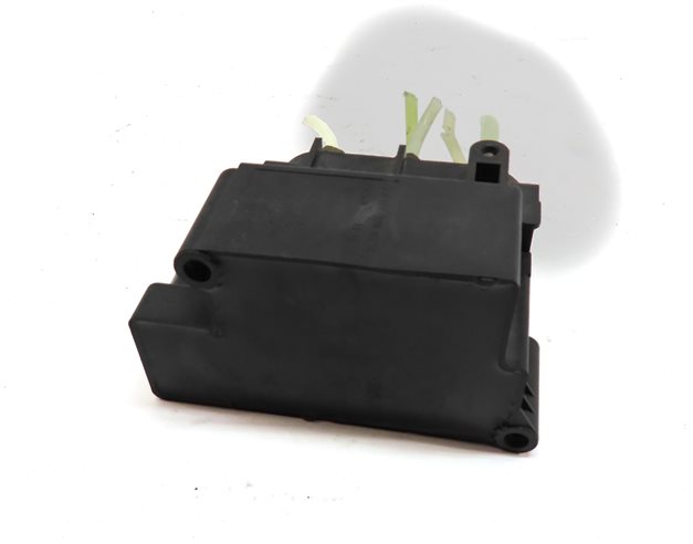 Thumbnail 5: 2014 MERCEDES GL450 (X166) AIR SUSPENSION COMPRESSOR DISTRIBUTION VALVE BLOCK