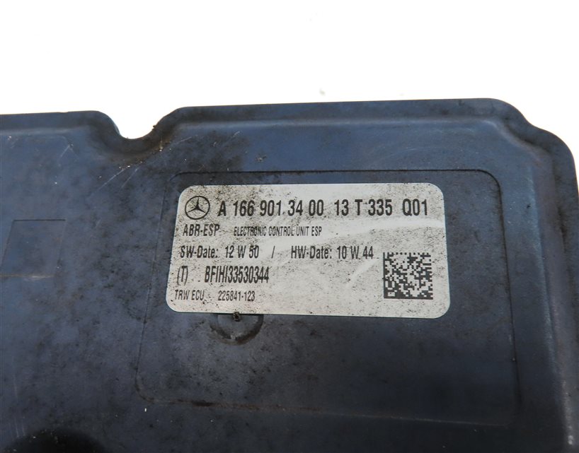 Thumbnail 7: 14-15 MERCEDES GL350 GL450 GL550 ML350 ML550 (W166 X166) ABS BRAKE PUMP MODULE