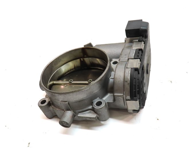 Thumbnail 5: 11-20 CL CLS E G GL GLE GLS ML S W207 W212 W166 X166 4.6L 5.5L THROTTLE BODY