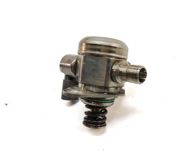 Thumbnail 4: 11-20 MERCEDES E S SL GL (W205 W166 W212 X166 X253) RIGHT MECHANICAL FUEL PUMP