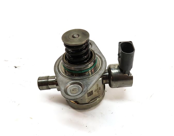 Thumbnail 7: 11-20 MERCEDES E S SL GL (W205 W166 W212 X166 X253) RIGHT MECHANICAL FUEL PUMP