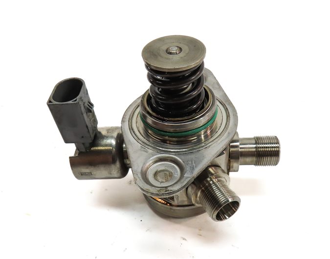 Thumbnail 8: 11-20 MERCEDES E S SL GL (W205 W166 W212 X166 X253) RIGHT MECHANICAL FUEL PUMP