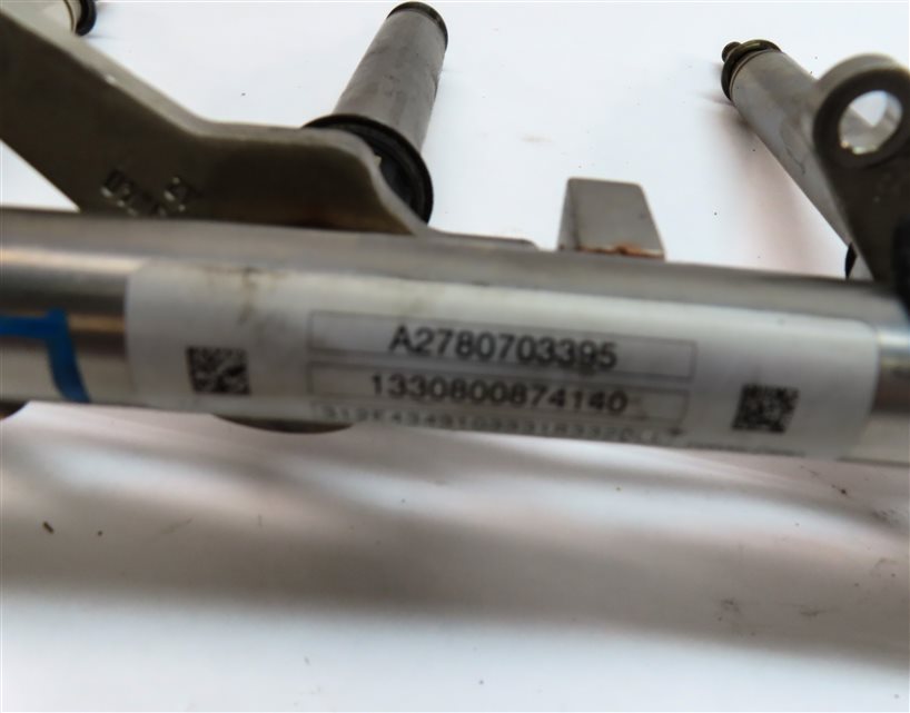 Thumbnail 11: 2014 MERCEDES GL450 (X166) 4.6L M278 ENGINE LEFT & RIGHT FUEL RAIL w/ INJECTORS