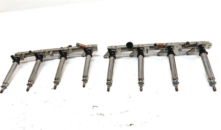 Thumbnail 2: 2014 MERCEDES GL450 (X166) 4.6L M278 ENGINE LEFT & RIGHT FUEL RAIL w/ INJECTORS