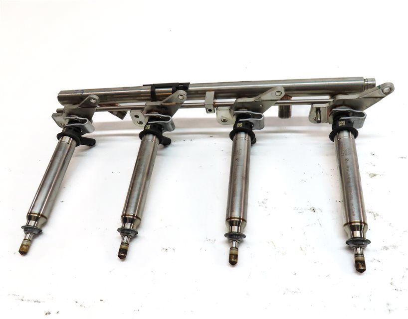Thumbnail 9: 2014 MERCEDES GL450 (X166) 4.6L M278 ENGINE LEFT & RIGHT FUEL RAIL w/ INJECTORS