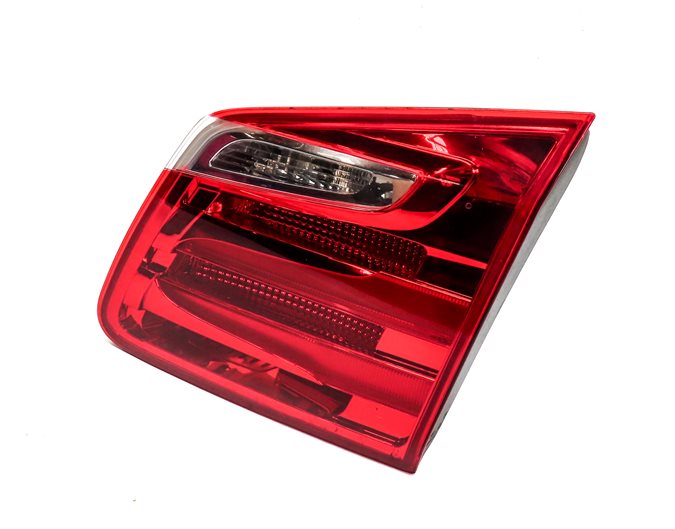 13-16 MERCEDES GL350 GL450 GL550 (X166) REAR RIGHT INNER TAILLIGHT LIGHT LAMP