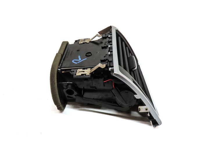 Thumbnail 3: 2014 MERCEDES GL450 (X166) FRONT RIGHT PASSENGER OUTER DASH HEATER A/C AIR VENT