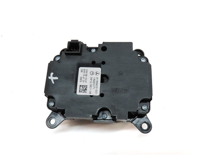 Thumbnail 6: 2014 MERCEDES GL450 (X166) DSR AIR SUSPENSION HEIGHT ADJUST ADJUST SWITCH BUTTON